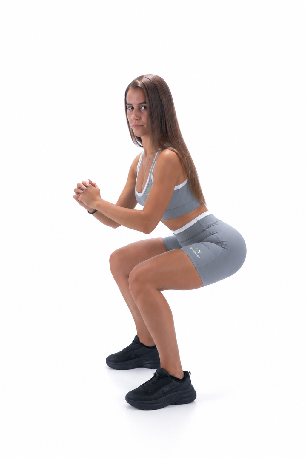 Gymmeister Vela спортни шорти в сребърна мъгла- по време на тренировка